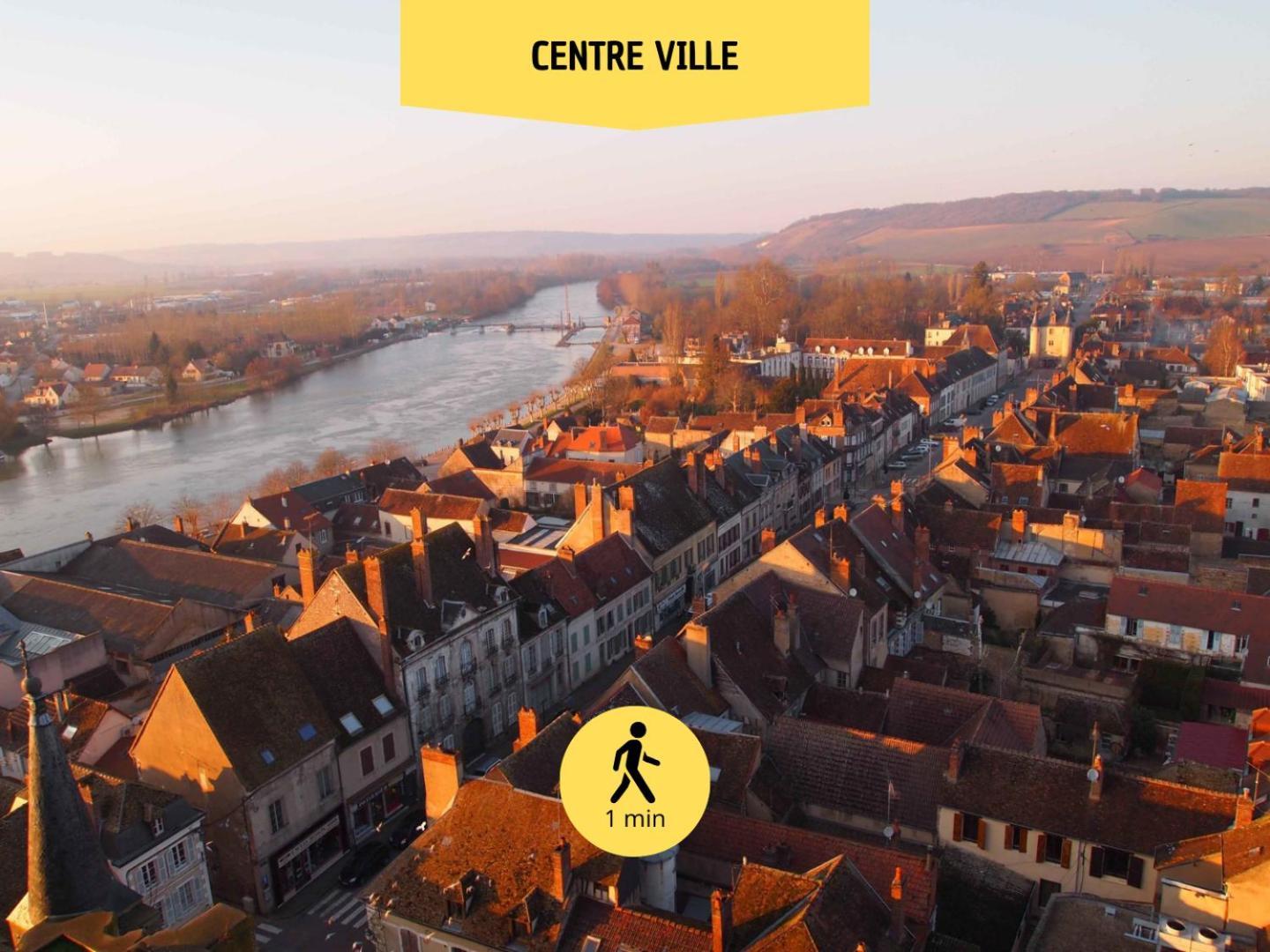 L'Expedition - Best Keys - Experience Unique - Deco Immersive - Lit Queen Size & Canape Convertible - Centre Ville - Netflix & Wifi Illimite - Check-In Autonome - Parking Gratuit Villeneuve-sur-Yonne Exterior foto