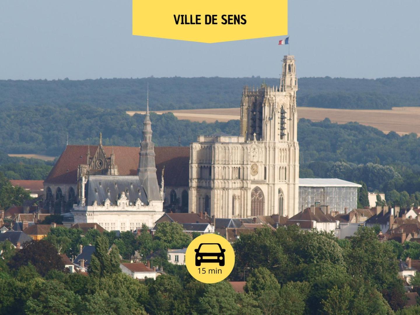 L'Expedition - Best Keys - Experience Unique - Deco Immersive - Lit Queen Size & Canape Convertible - Centre Ville - Netflix & Wifi Illimite - Check-In Autonome - Parking Gratuit Villeneuve-sur-Yonne Exterior foto